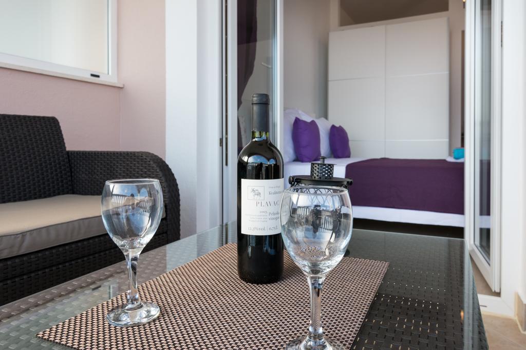 Apartments Blue Lagoon Trogir Exterior foto