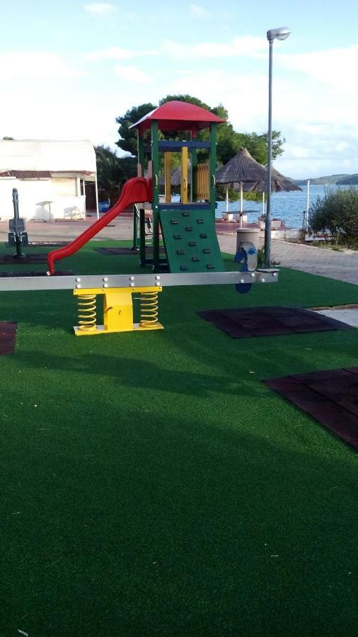 Apartments Blue Lagoon Trogir Exterior foto